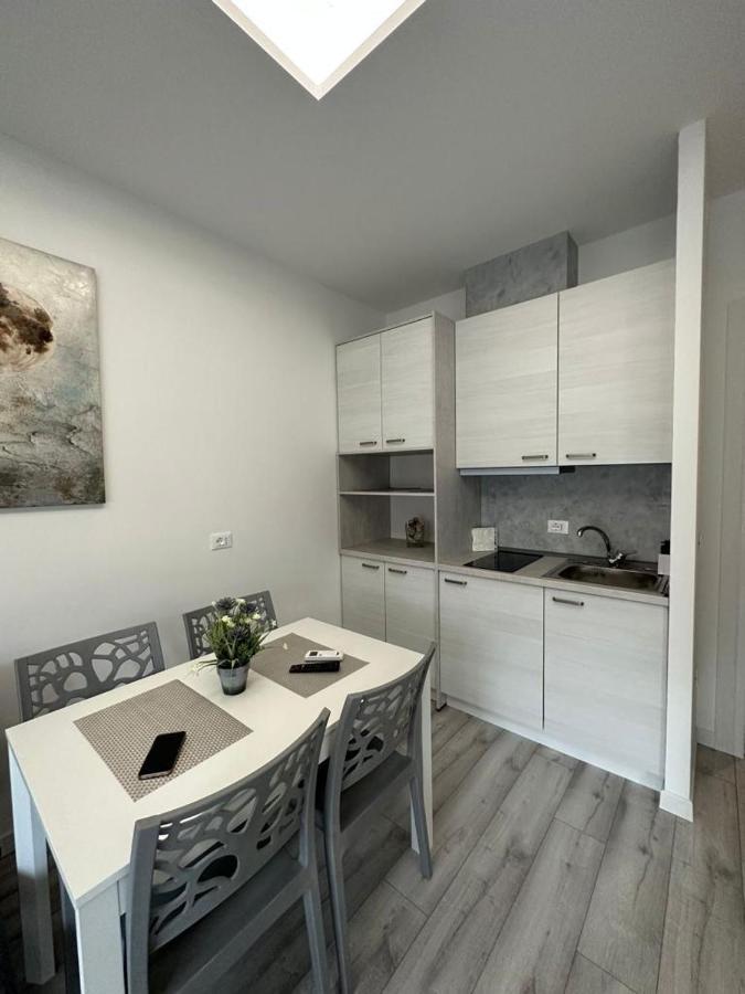 Andjela Apartment Триест Экстерьер фото